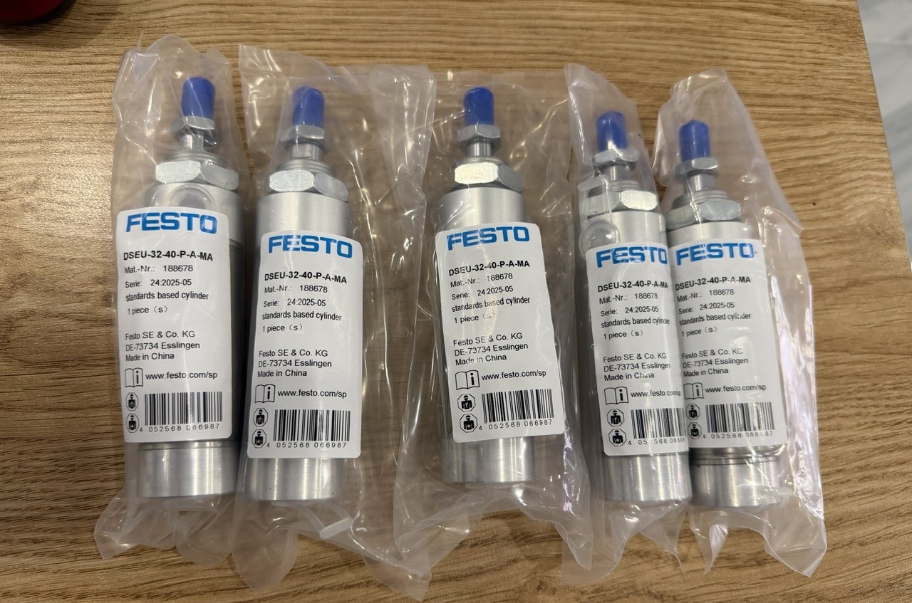 Round cylinder - FESTO DSEU-32-40-P-A-MA